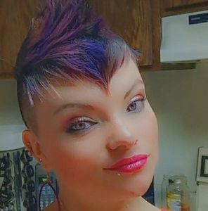 Meet your Posher, Brandi